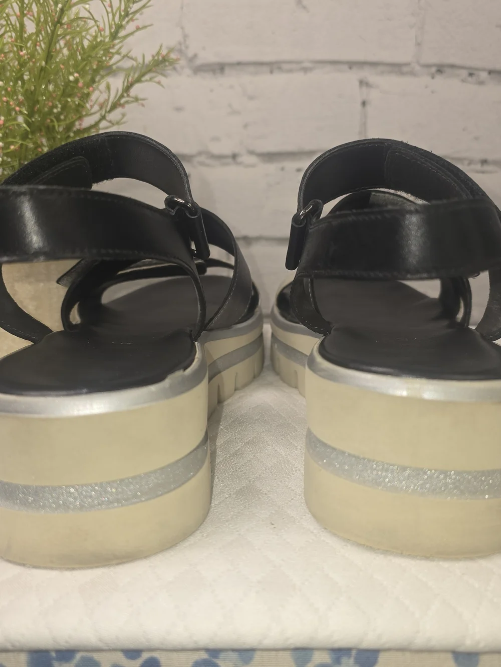 Gabor chunky platform